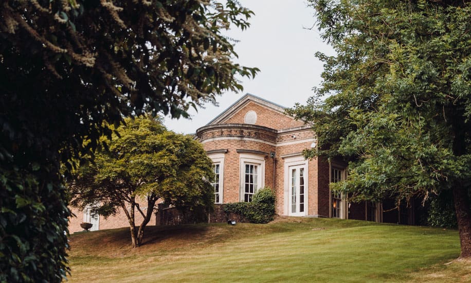 15 Questions To Ask Your Wedding Venue - De Courceys Edition! 1 Wedding and Event Venue in Cardiff